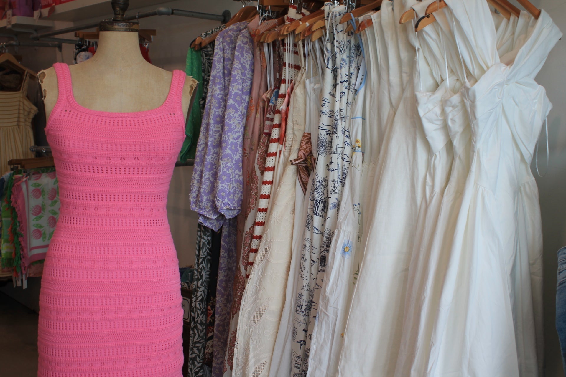 DRESSES